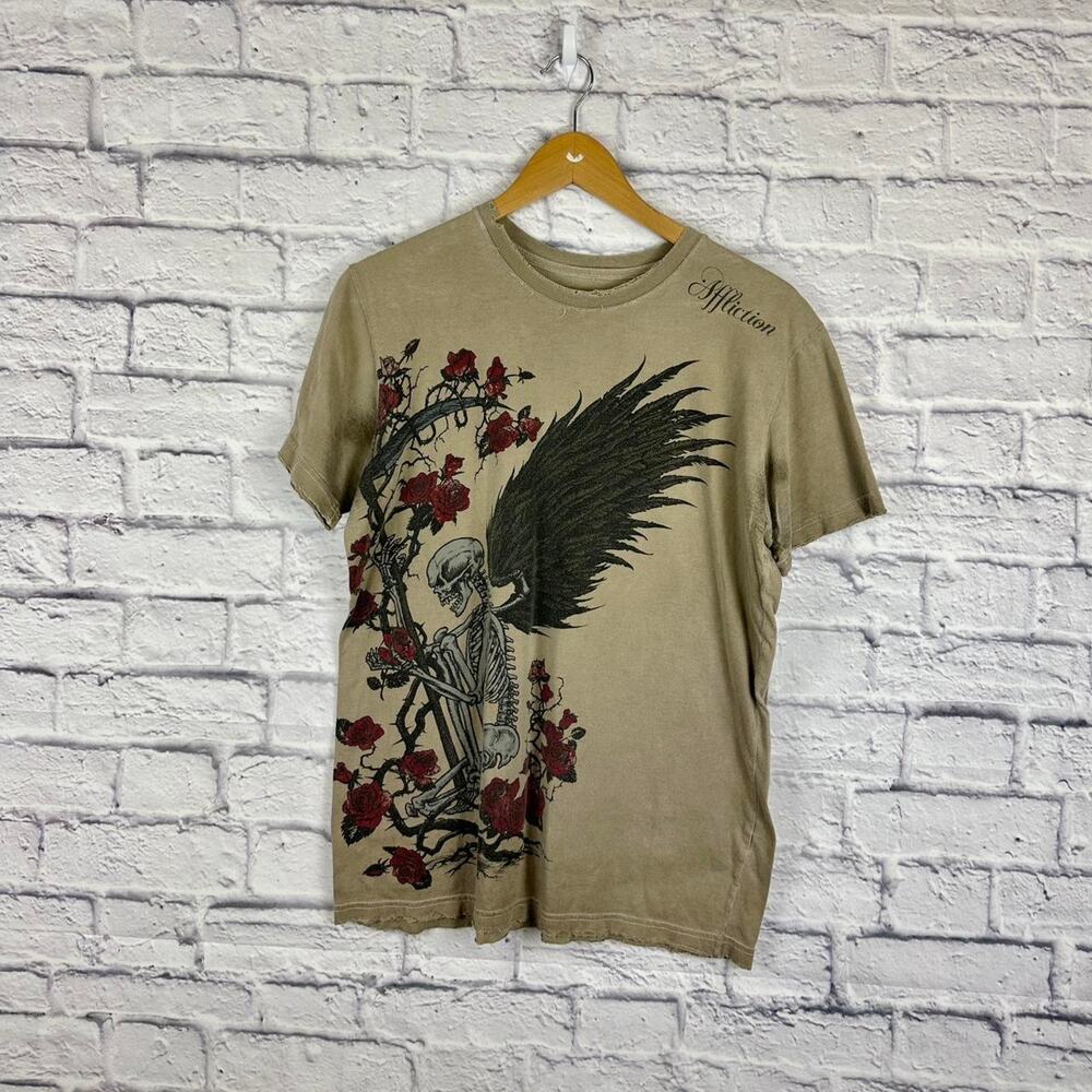Vintage y2k Affliction skeleton t-shirt
